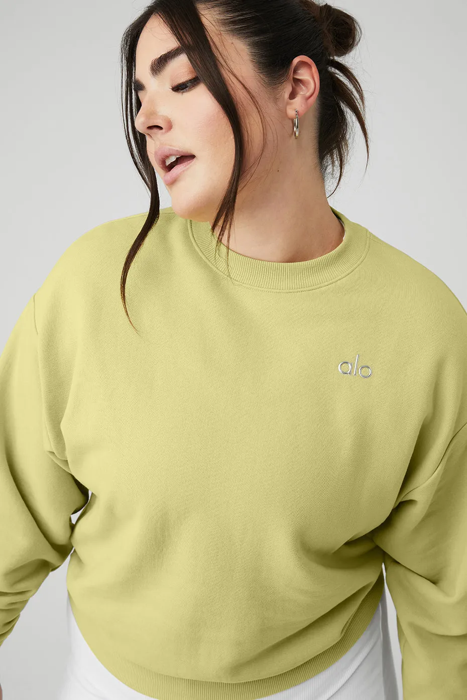 Accolade Crew Neck Pullover - Dusty Yellow