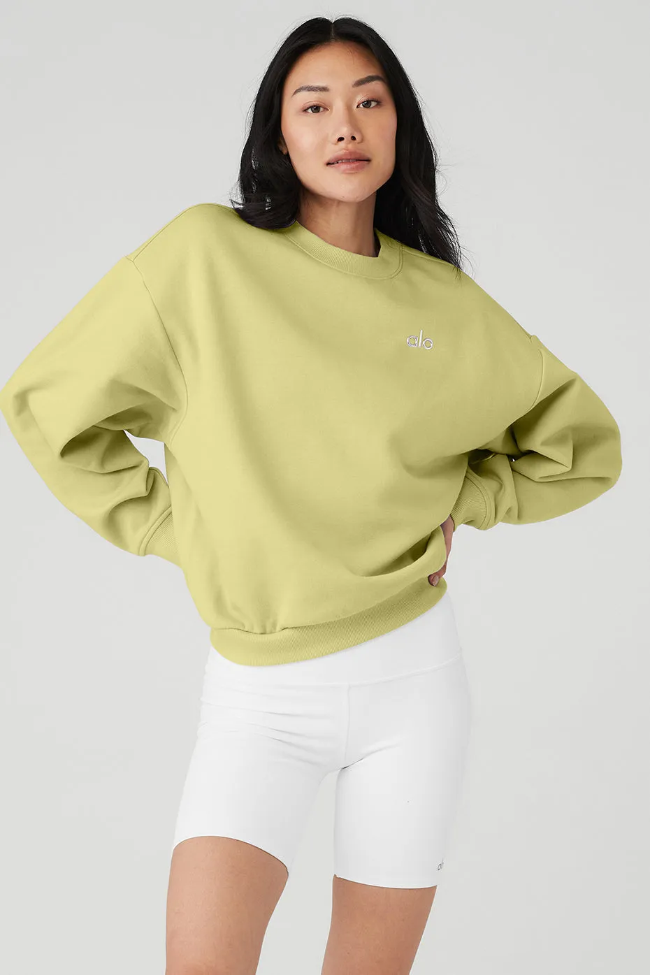 Accolade Crew Neck Pullover - Dusty Yellow