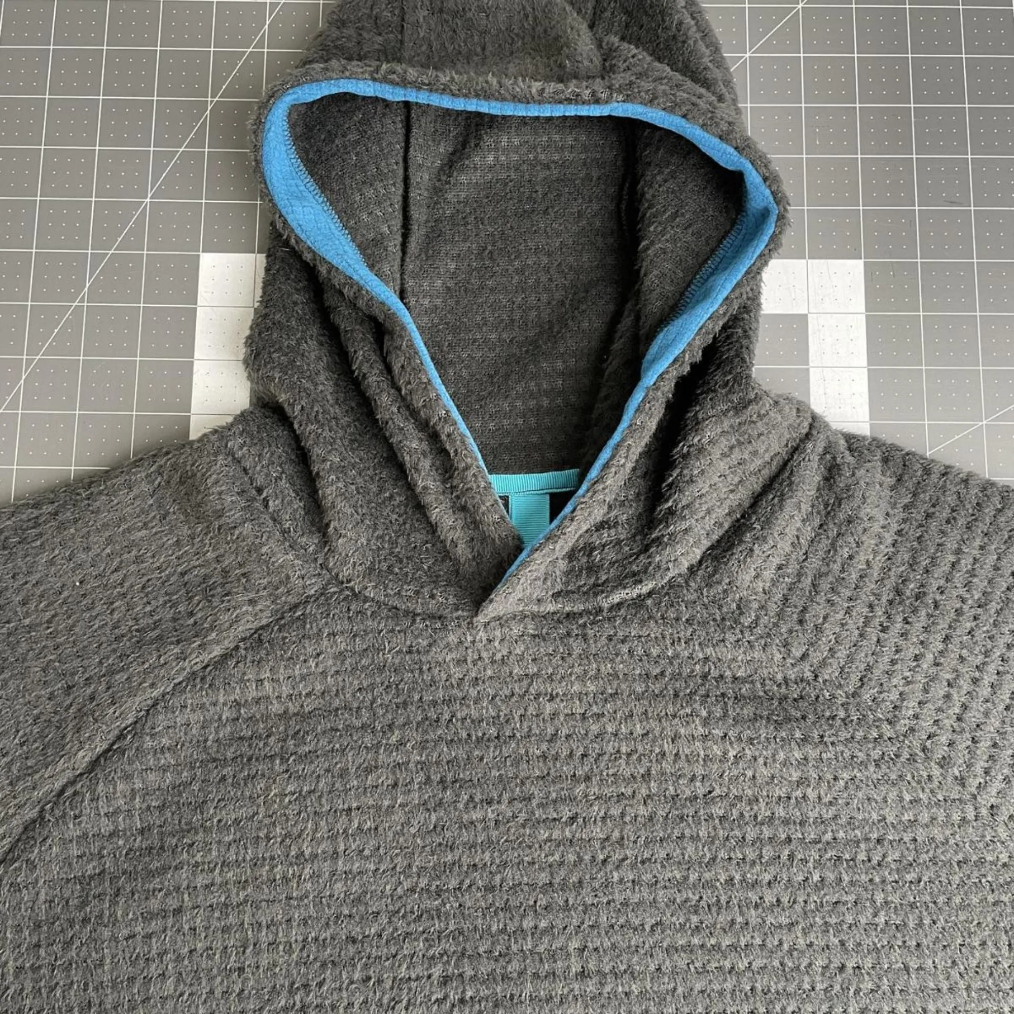 Alpha Raglan Hoodie Pattern - LearnMYOG