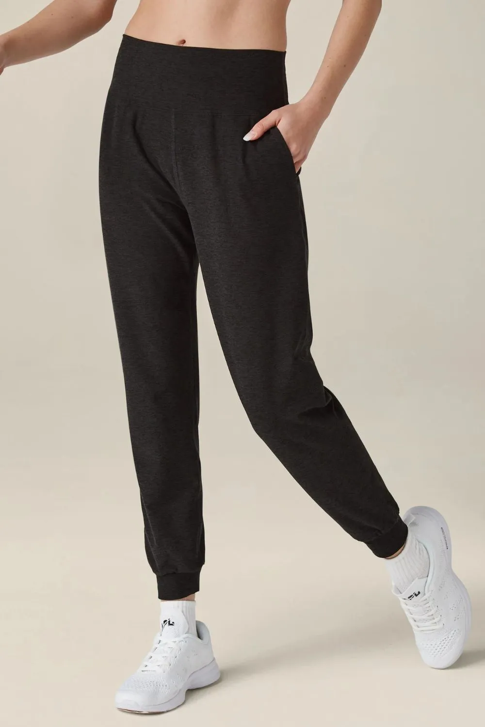 Beyond Yoga Spacedye Midi Jogger - Black