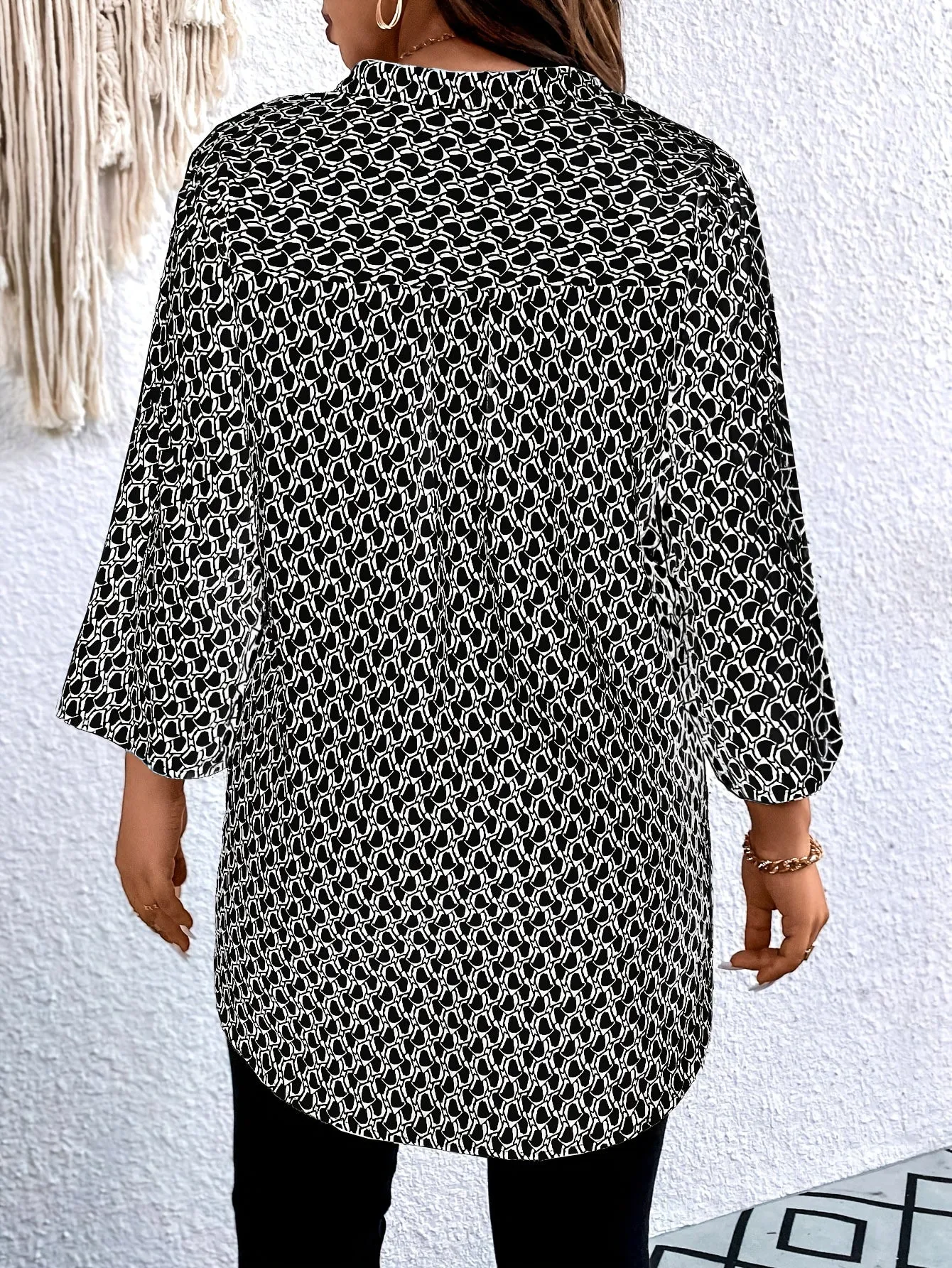 Chic Allover Print Plus Size Tunic Top for Women