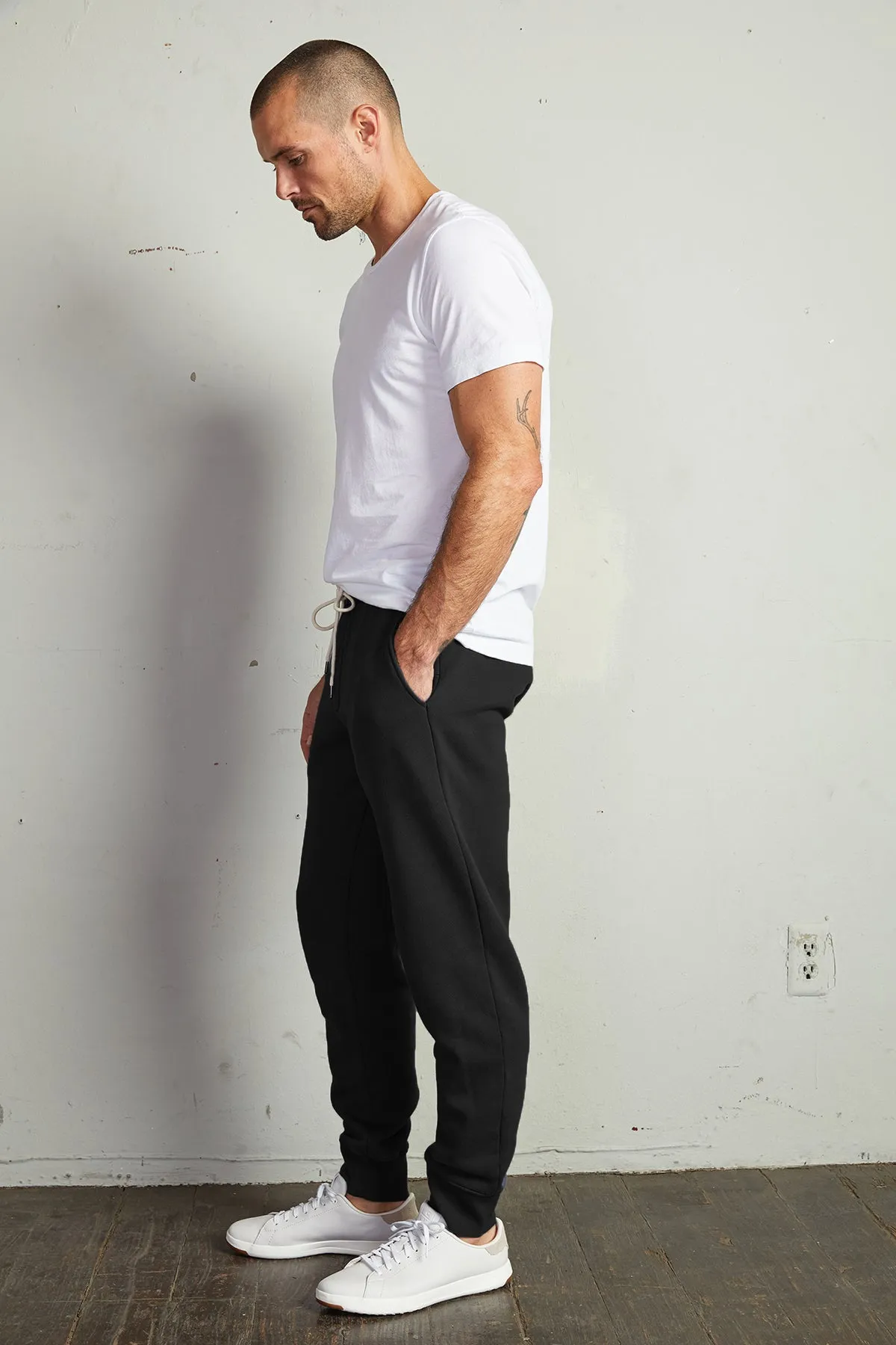 LEWIS BRUSHED FLEECE JOGGER