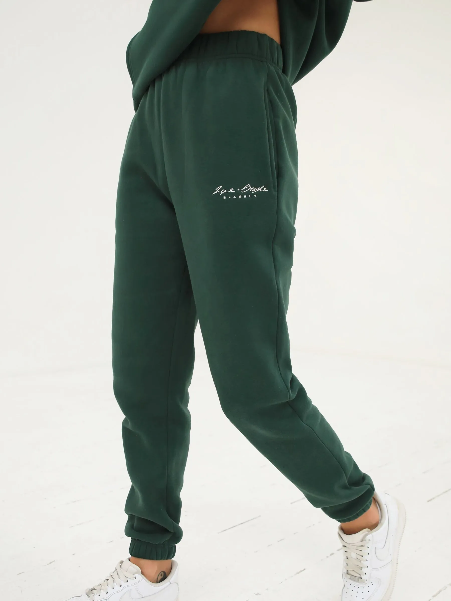 Life & Style II Loose Fitting Sweatpants - Forest Green