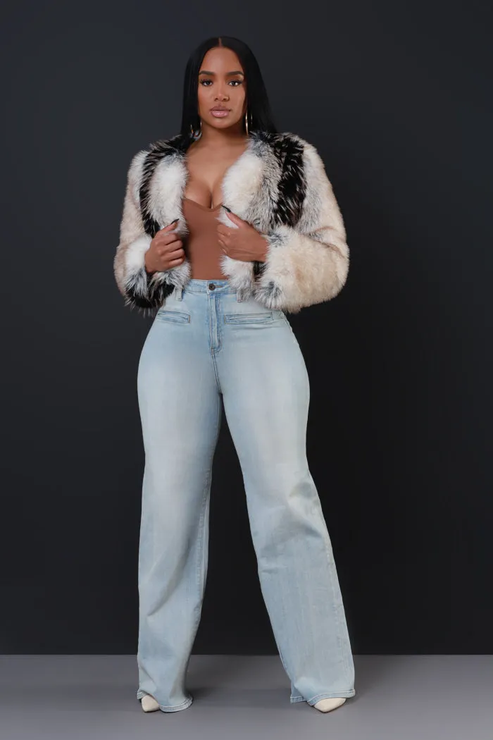 Main Attraction Cropped Faux Fur Jacket - Cream/Black