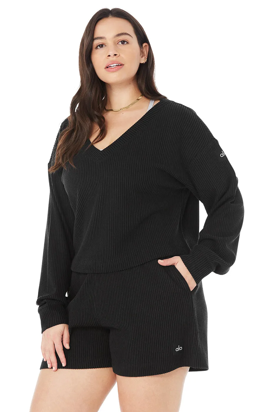 Muse V-Neck Pullover - Black