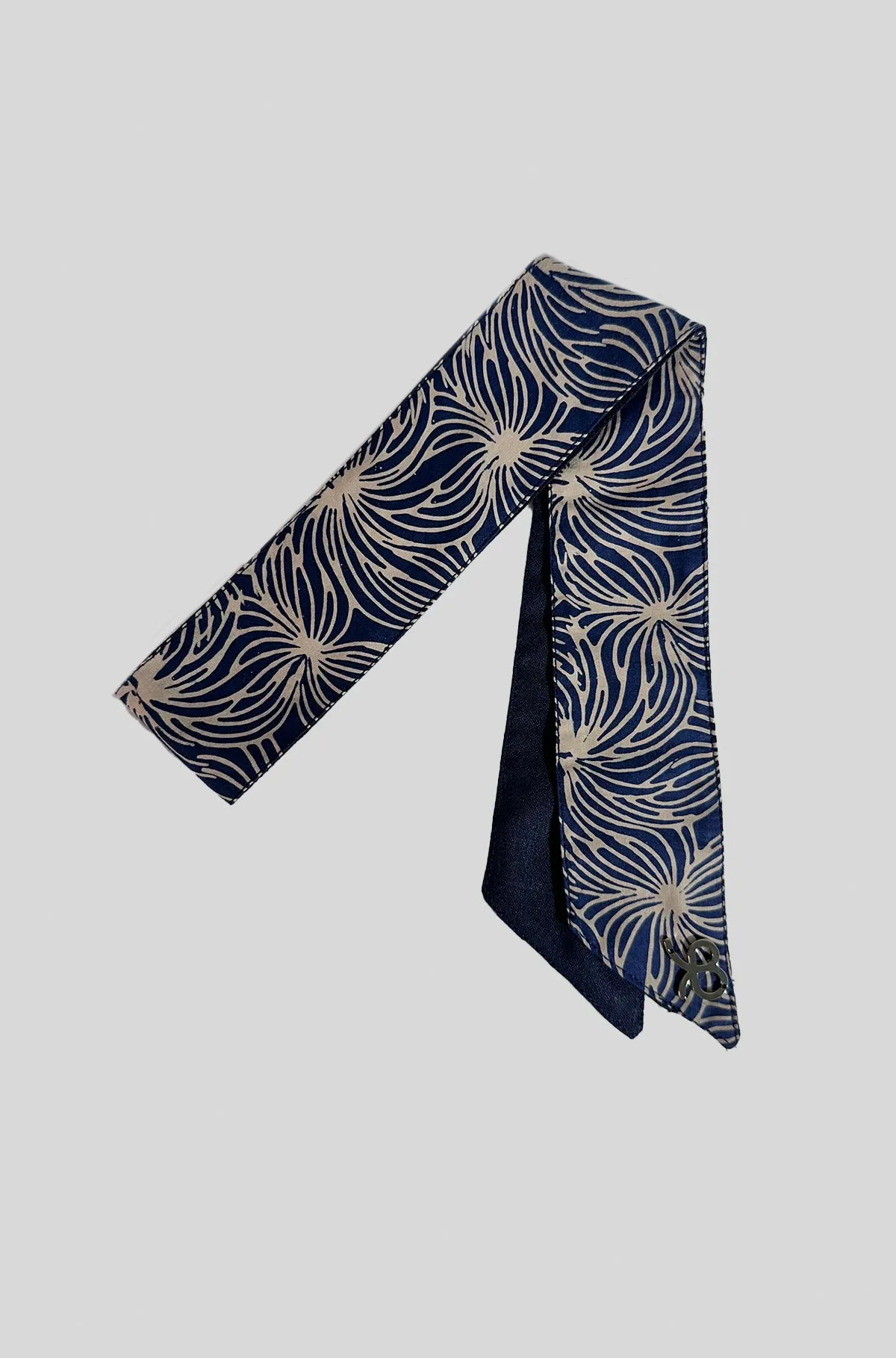 [ONLINE EXCLUSIVE] Kapten Batik Neck Scarf