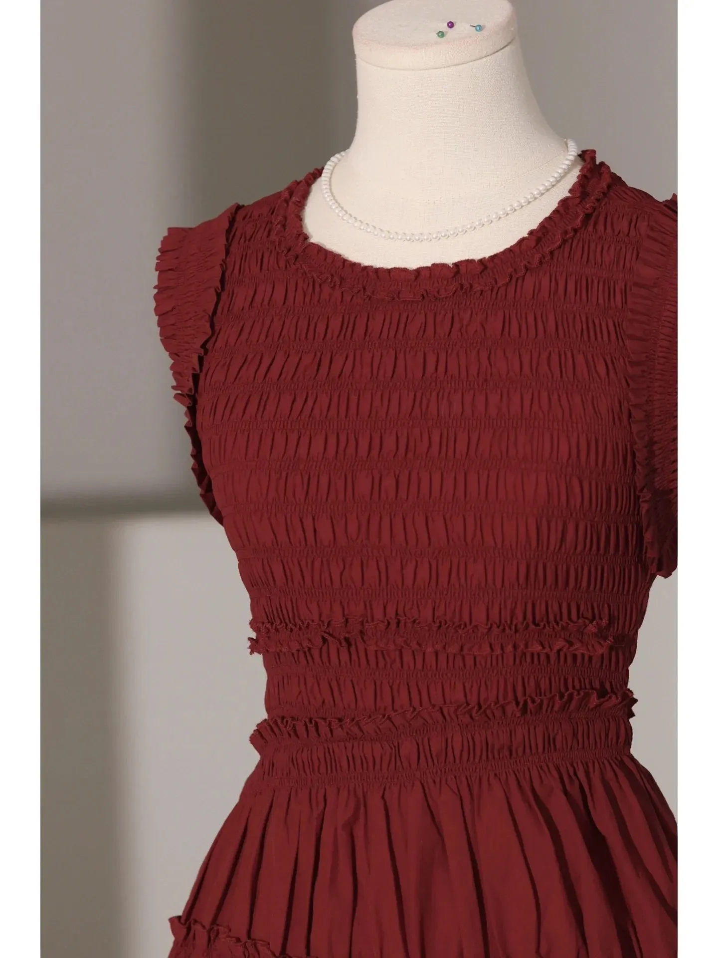 Retro Style Burgundy Sleeveless Midi Dress