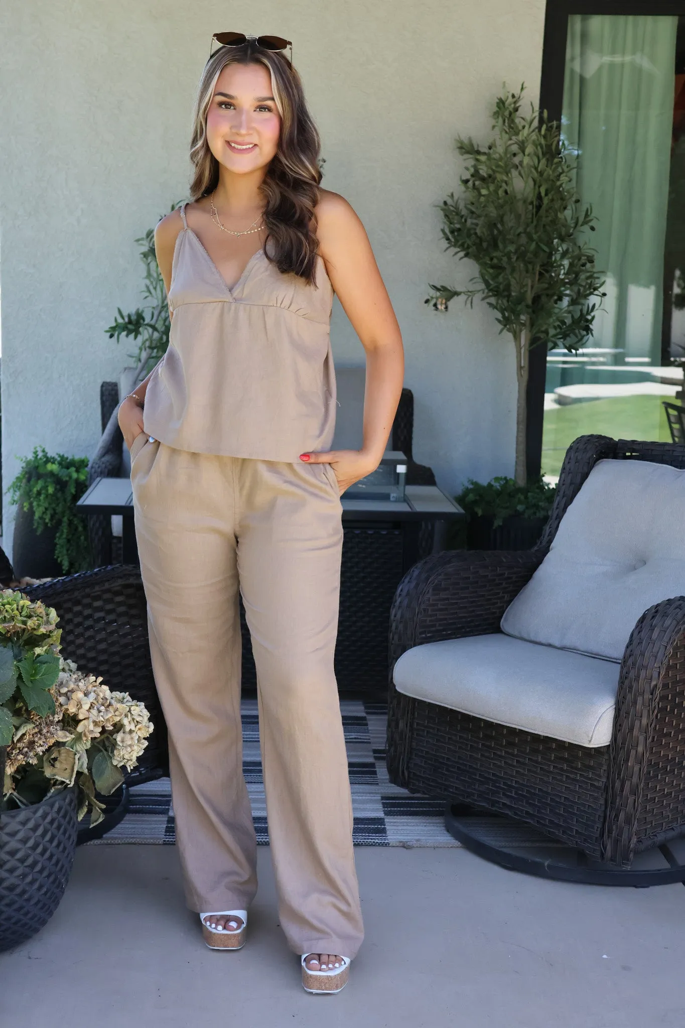 Sandy Shores Linen Pants in Taupe