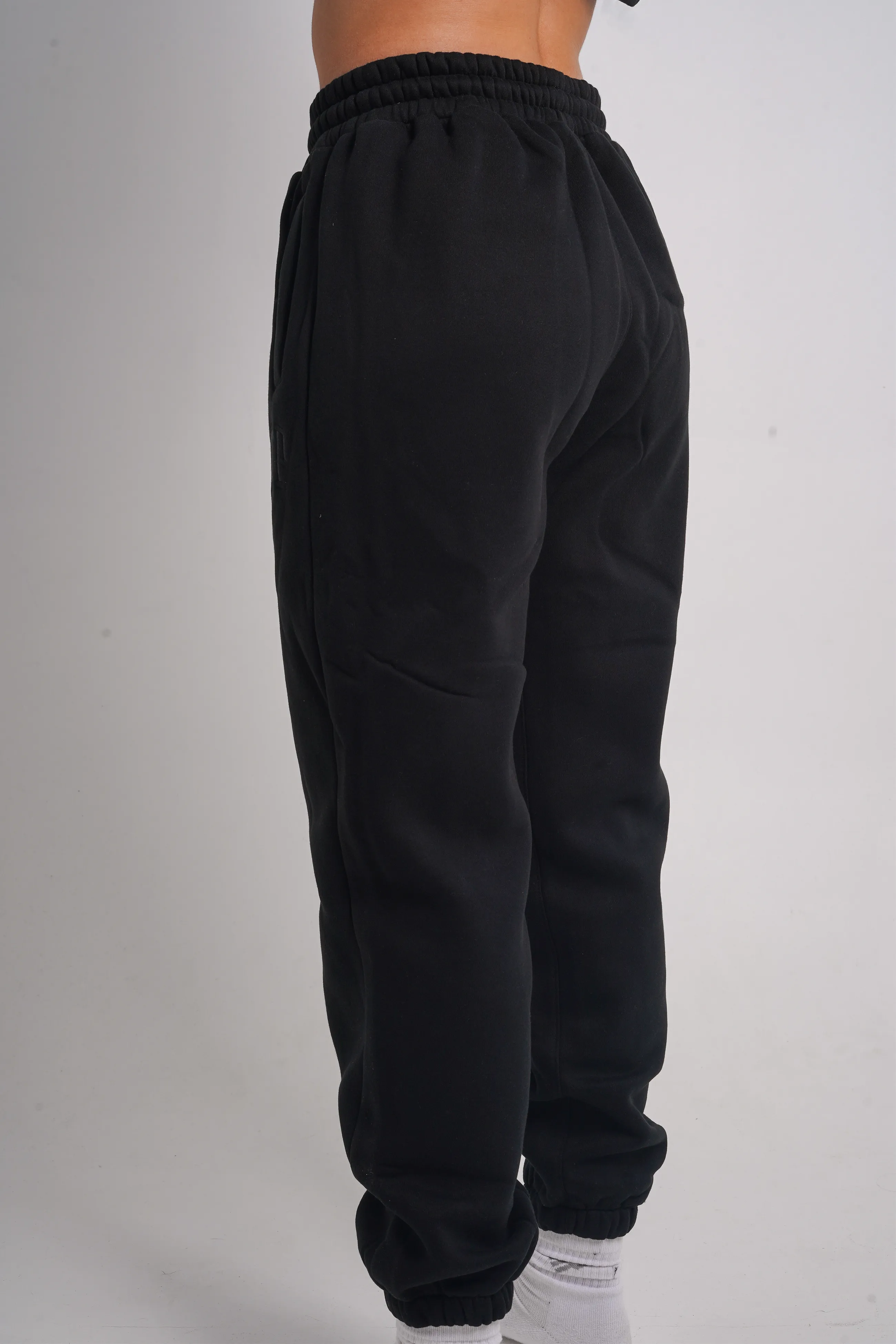 Series 2 Sweatpants - Black