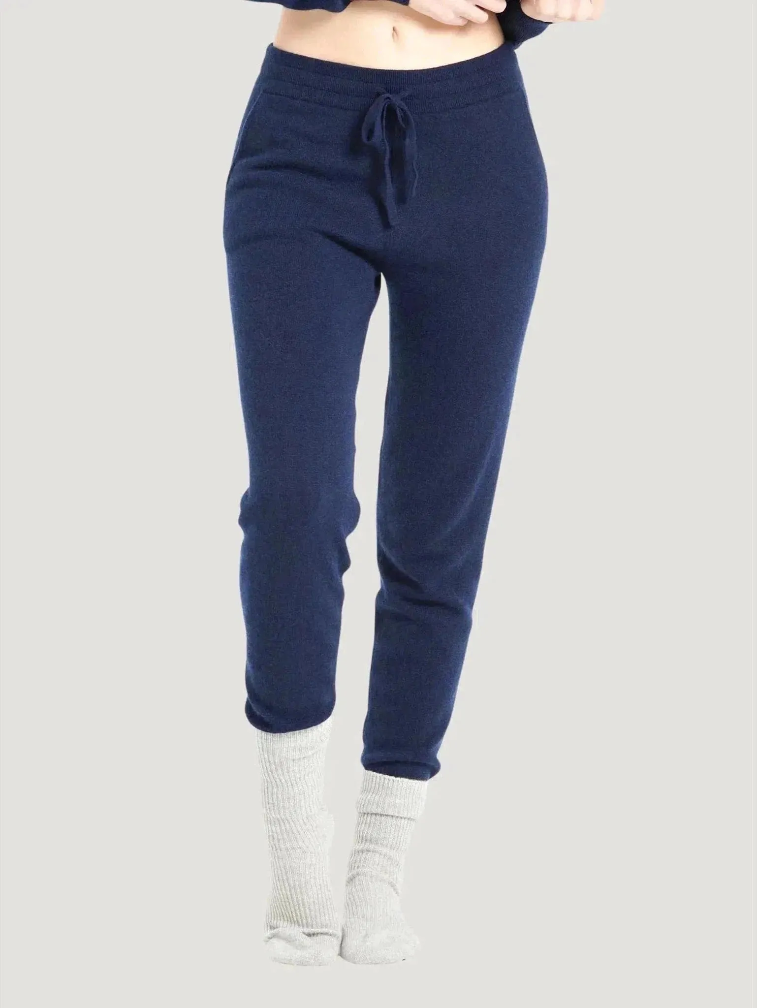 STUDIO CASHMERE8 Lilly Navy Cashmere Sweatpants