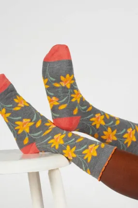 Thought Birth Flower Daffodil Bamboo Socks