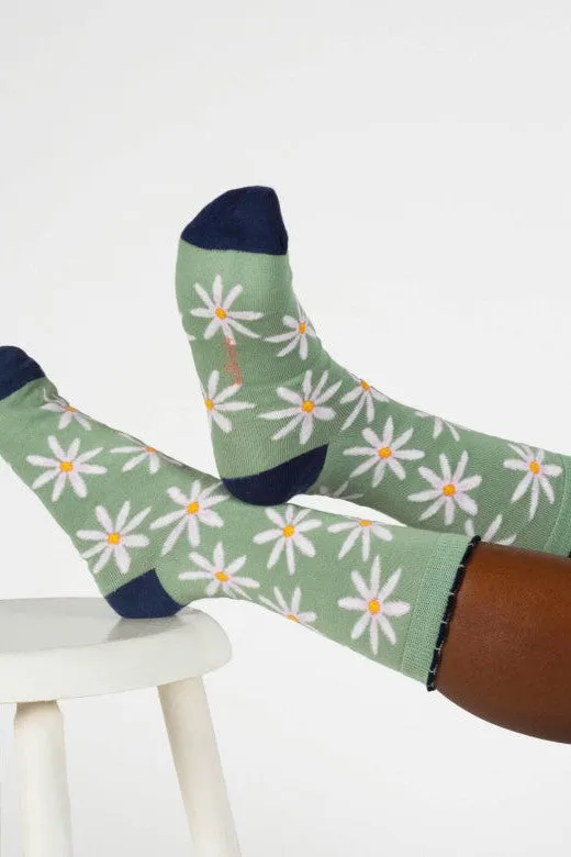 Thought Birth Flower Daisy Bamboo Socks