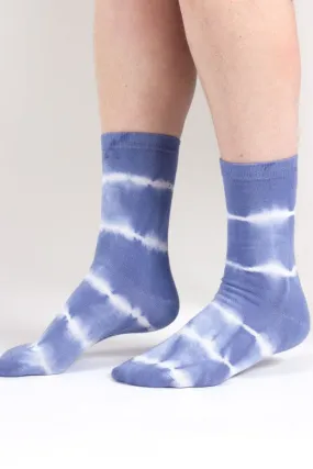 Thought Tie Dye Organic Cotton Crew Socks in Blue Cream