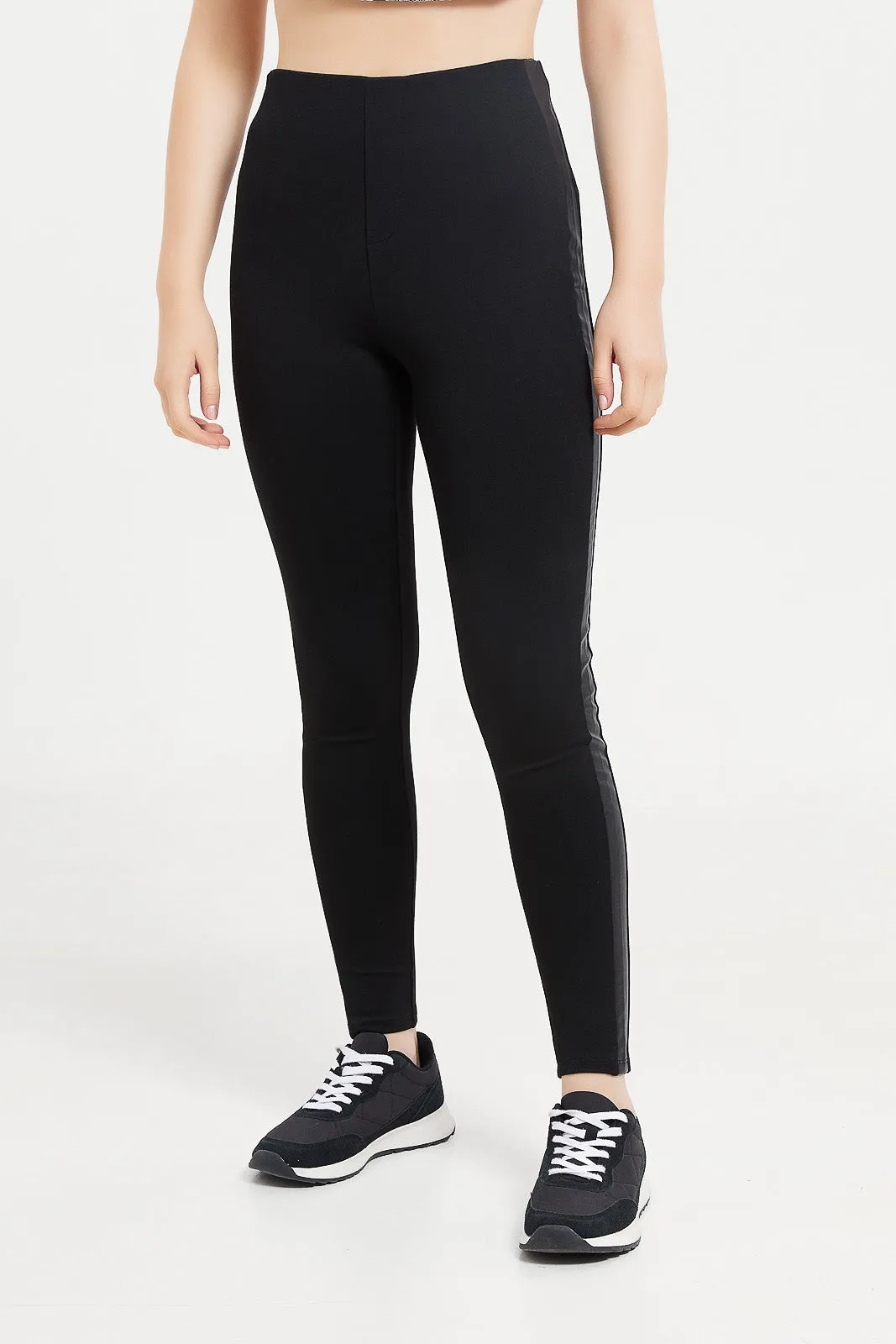 Women Black Ponte Legging With Pu Panel