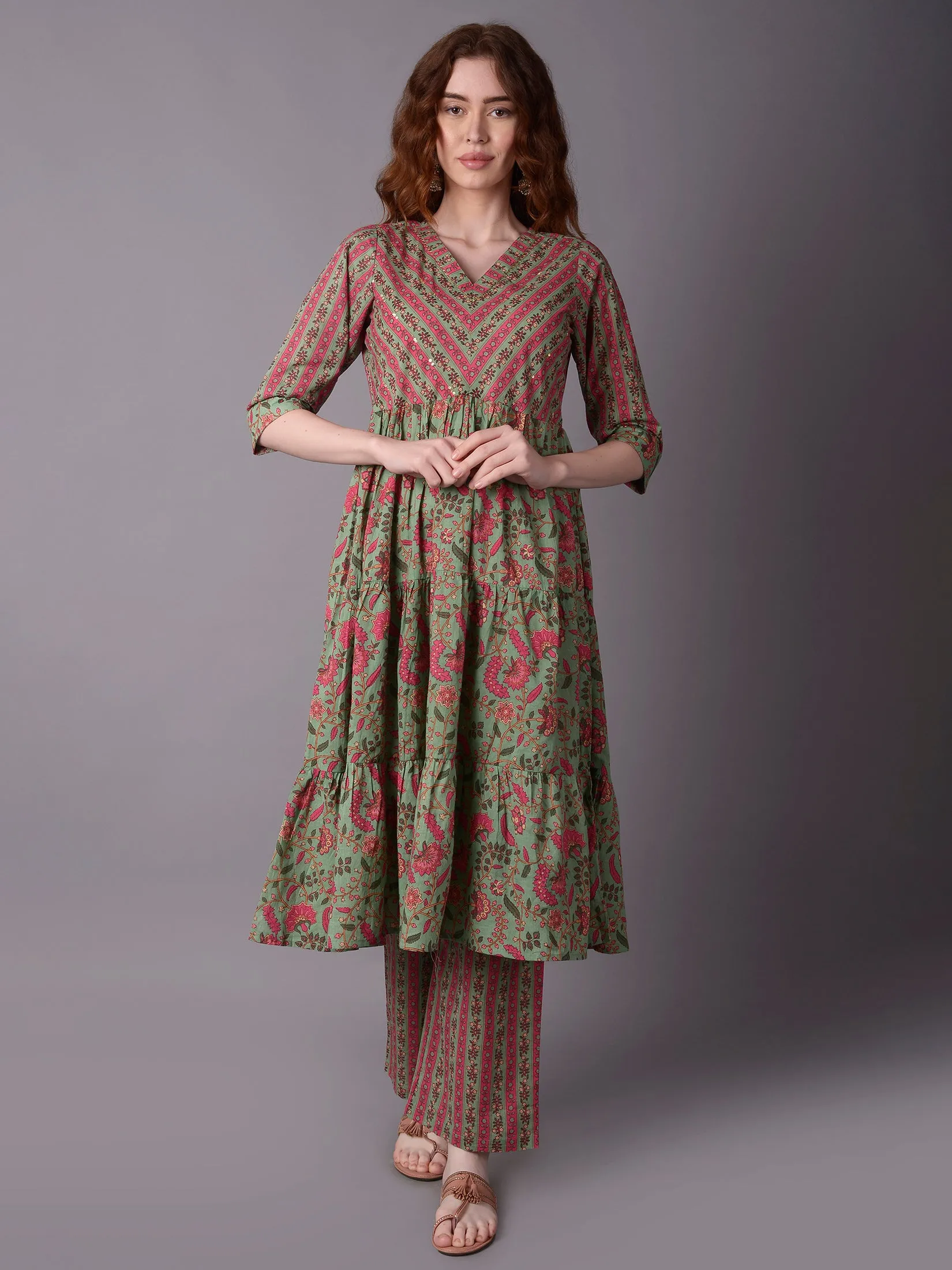 Women Green Floral Printed Kurta Comfort Pant Dupatta