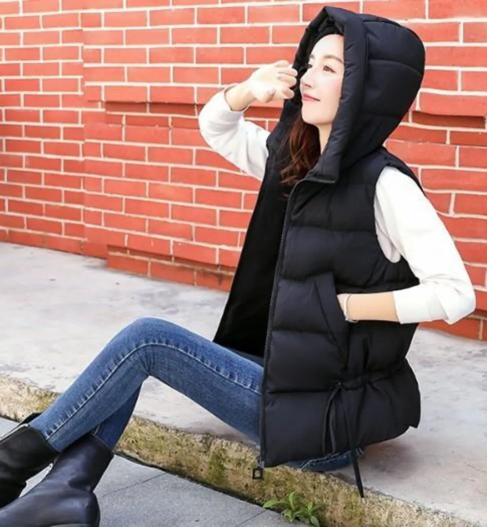 Womens Short Zipped Up Puffer Hooded Vest in Black